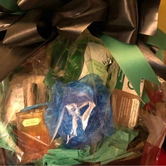 His and hers gift basket. Can go for both full candles body wash, scrubs etc